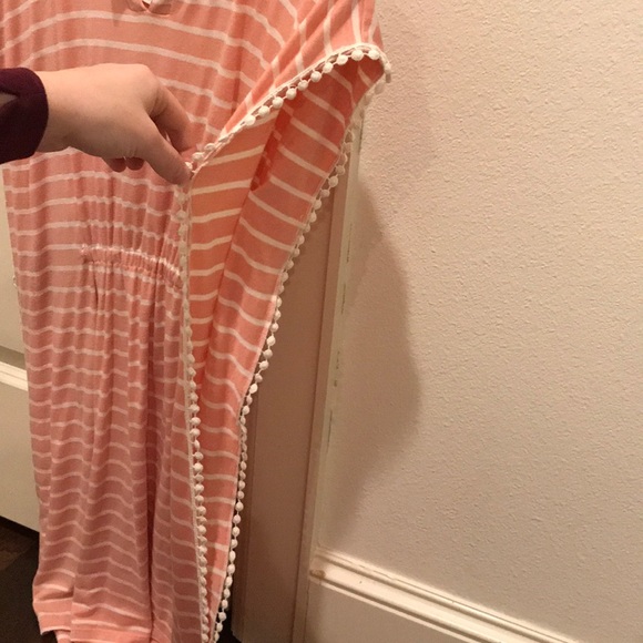 Pink striped Dress - Picture 3 of 5
